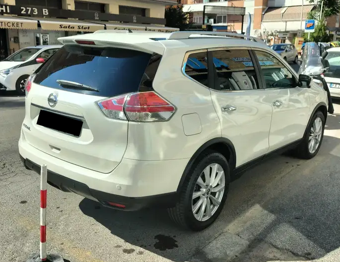 NISSAN X TRAIL (01/09/2015) - 